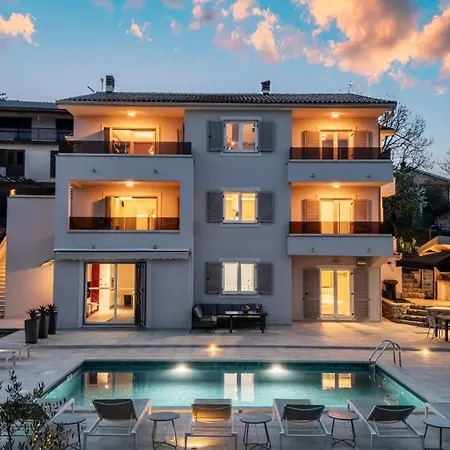 Visore - Sofia Apartment *